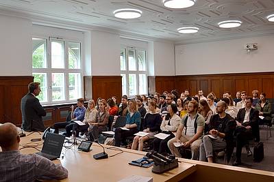 professor-safferling-lecturing-for-legal-trainees-at-the-nuremberg-academy
