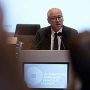 Lecture by Prof. Claus Kreß