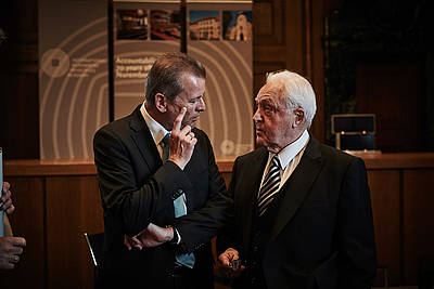 Mayor Ulrich Maly and retired Federal Minister Oscar Schneider